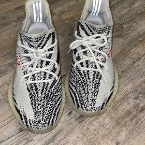 YEEZY Boost V2 Zebra